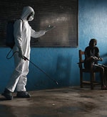 photo of Ebola drug trials set to begin amid crisis image
