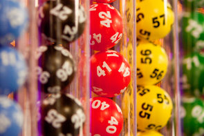 Science funders gamble on grant lotteries